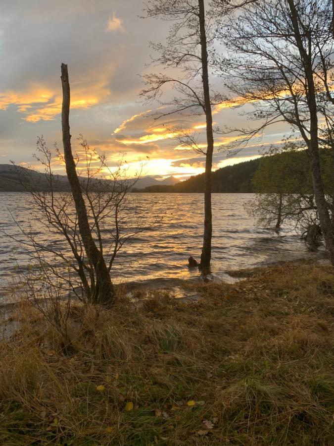 Milton Bay Luxury Lodge Wrapped In Exceptional Scenery Morenish Bagian luar foto